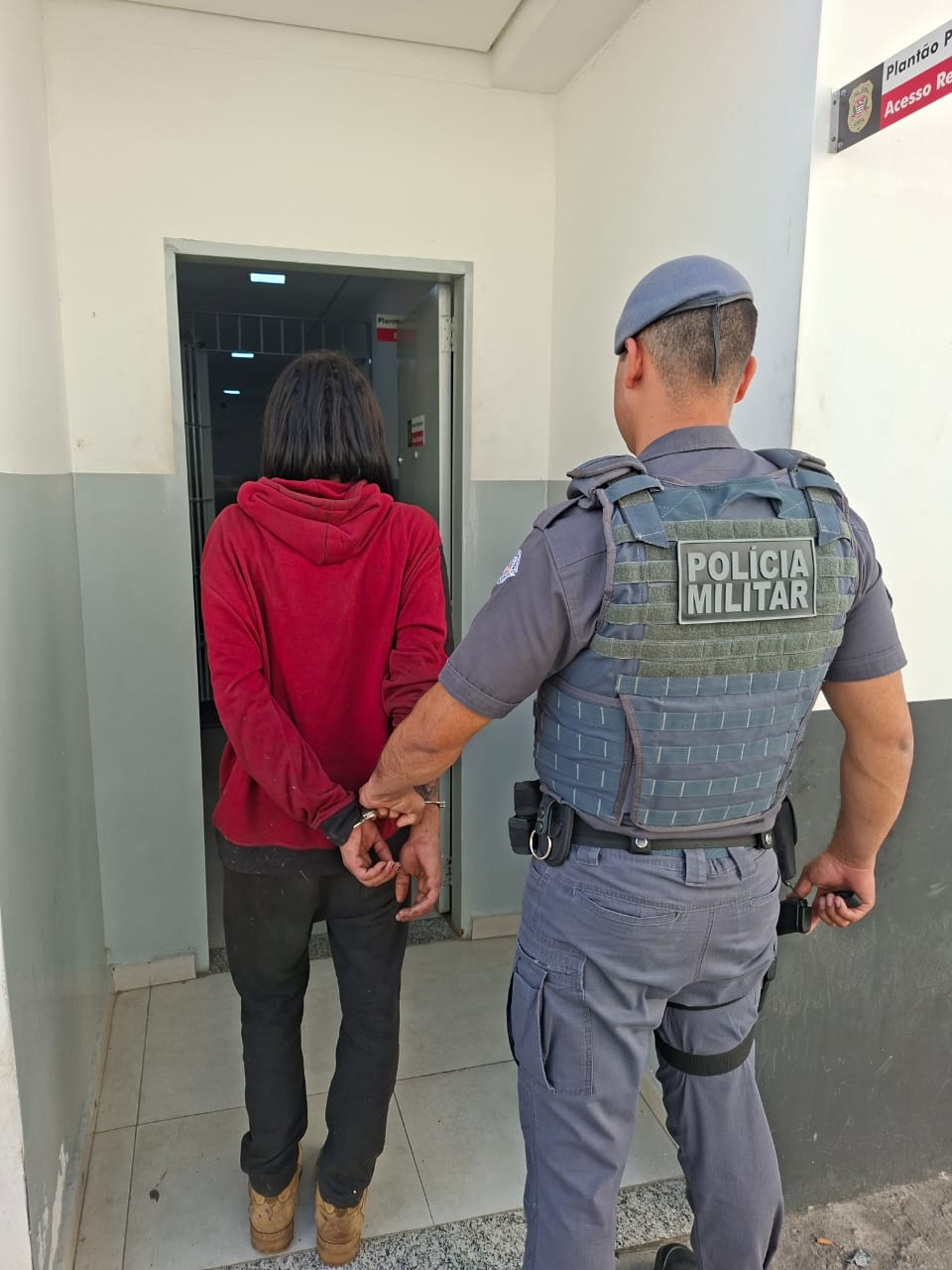 Sorocaba em alerta: Polícia Militar age com rapidez e prende dupla de ladrões de celulares no Centro da cidade